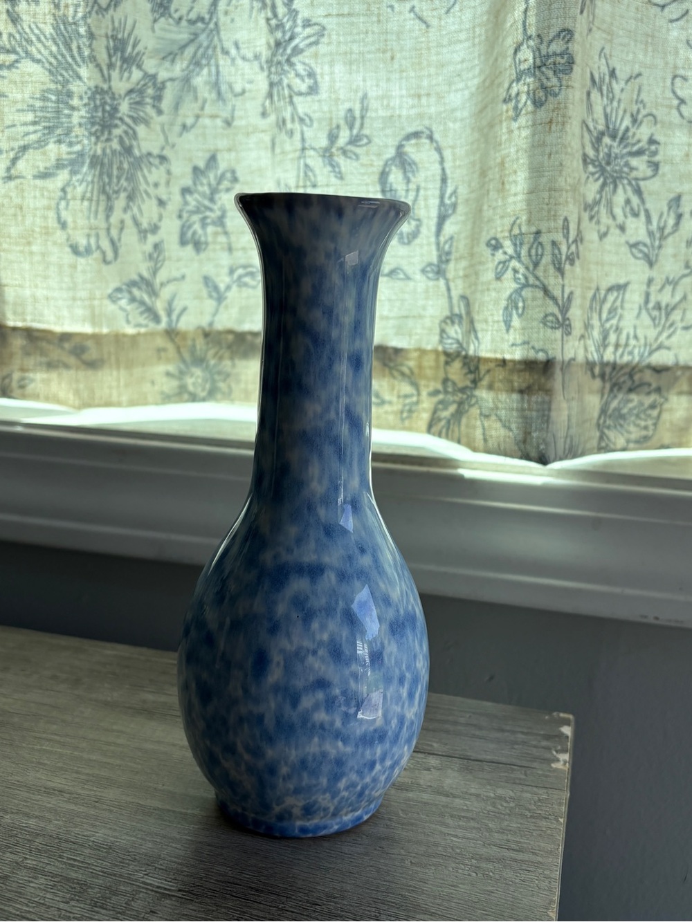 Ceramic Blue Patterned Vase - Picture 2 of 2